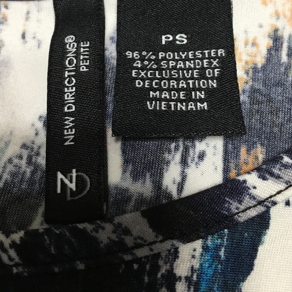 New Directions Petite Multicolor Top Size: PS - Picture 6 of 7